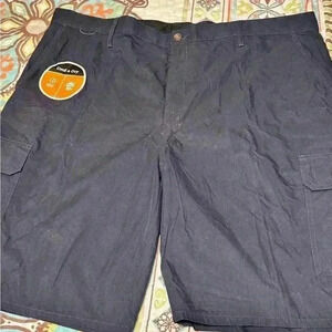 NWOT - Men’s Dickie cool & dry / SPF 20 cargo walking-hiking shorts Size…
